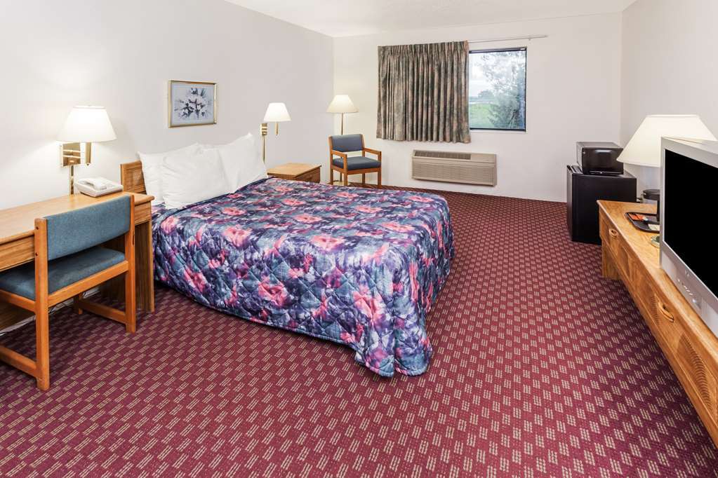 Super 8 By Wyndham Hebron Lowell Area Ruang foto