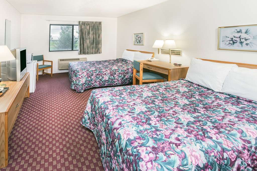 Super 8 By Wyndham Hebron Lowell Area Ruang foto